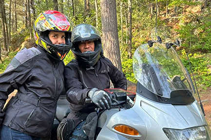 Laura and Miguel out for a rip